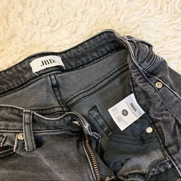 JBD Dark Wash Denim Shorts Mid-rise Distressed leg - Picture 2 of 3